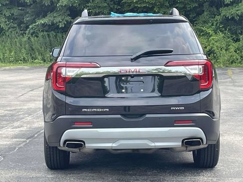 Certified 2023 GMC Acadia SLE w/ Driver Convenience Package AWD/4WD image 4