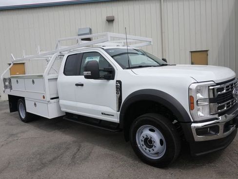 New 2026 Ford F550 4x4 SuperCab Super Duty image 2