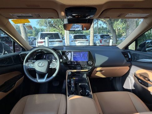 Used 2025 Lexus NX 250 FWD w/ Accessory Package (2T) image 35
