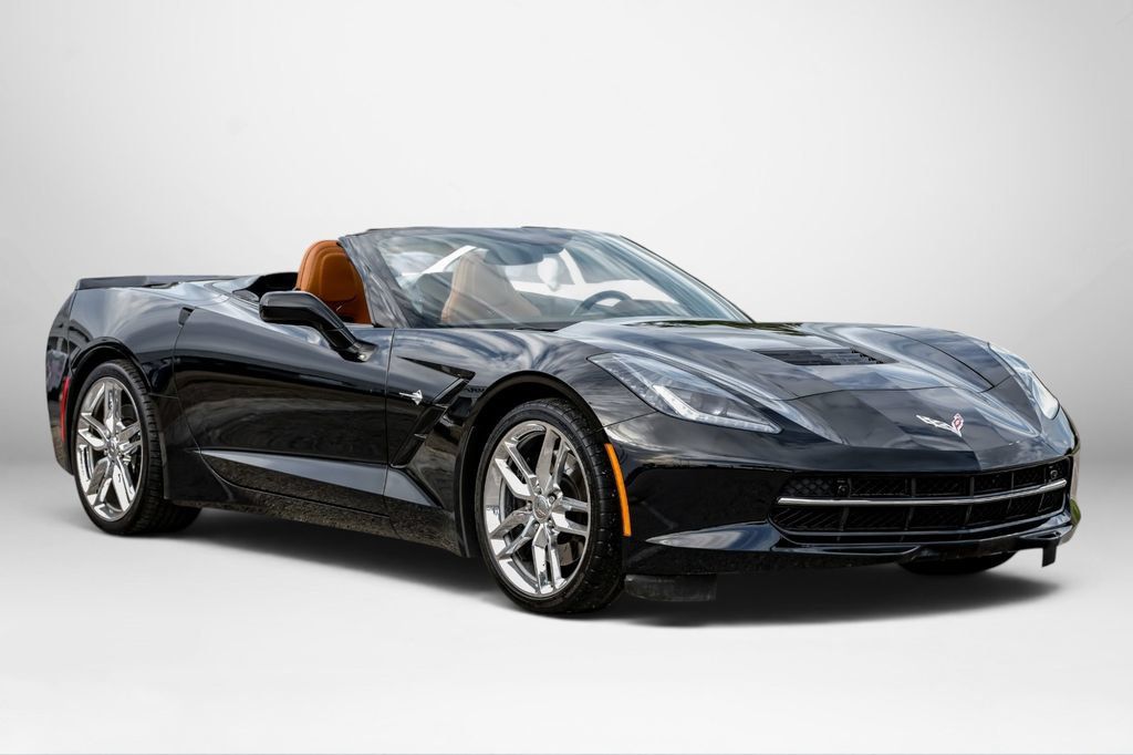 Used 2018 Chevrolet Corvette Stingray Convertible Z51 2LT RWD image 6