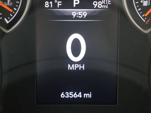 Used 2019 Jeep Wrangler Sport AWD/4WD image 6