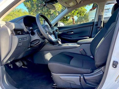 Certified 2025 Nissan Sentra SV FWD image 12