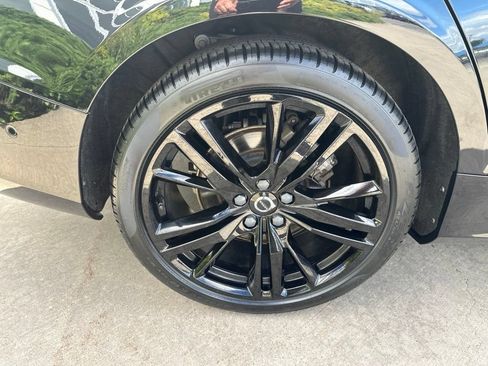 Certified 2024 Volvo S60 B5 Plus AWD/4WD image 14
