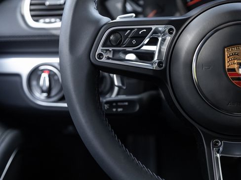 Used 2024 Porsche 718 Boxster GTS image 17