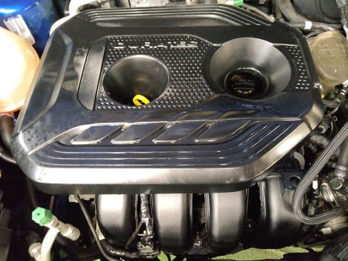 Used 2021 Ford EcoSport SE w/ SE Convenience Package AWD/4WD image 30