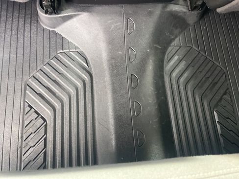 Used 2024 Chevrolet Silverado 1500 LT Trail Boss w/ Protection Package image 13