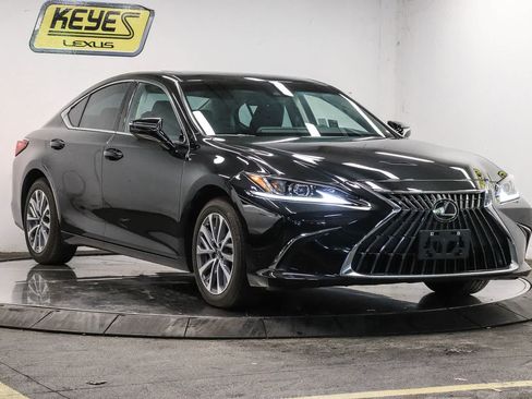 Used 2025 Lexus ES 350 w/ Accessory Package (Z1) FWD image 5