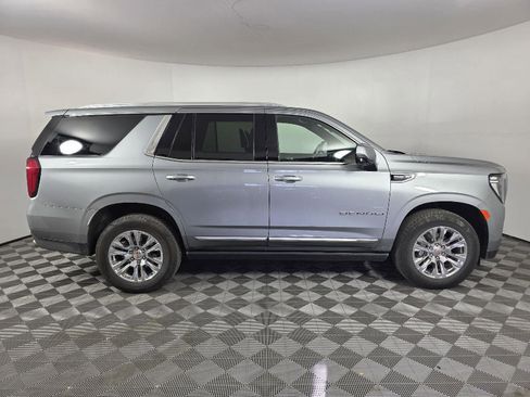 Used 2024 GMC Yukon Denali w/ Max Trailering Package image 9