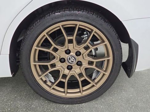 Certified 2024 Toyota Camry SE w/ Convenience Package image 29