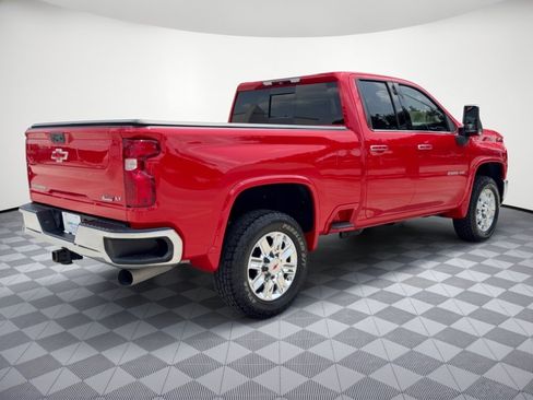 Used 2024 Chevrolet Silverado 2500 LT w/ Convenience Package RWD image 9