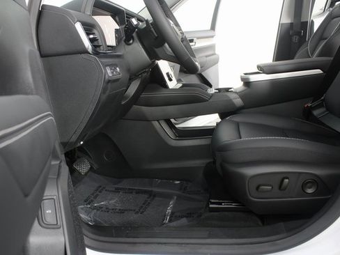 New 2026 GMC Terrain Denali image 19