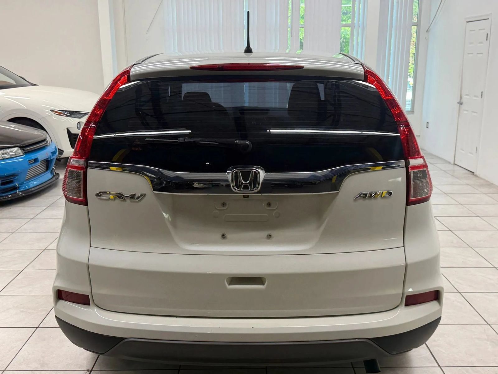 Used 2016 Honda CR-V LX image 8