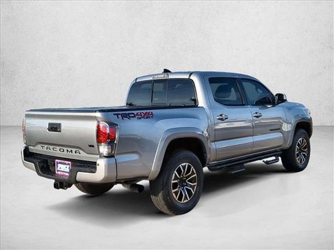 Used 2021 Toyota Tacoma TRD Sport image 5