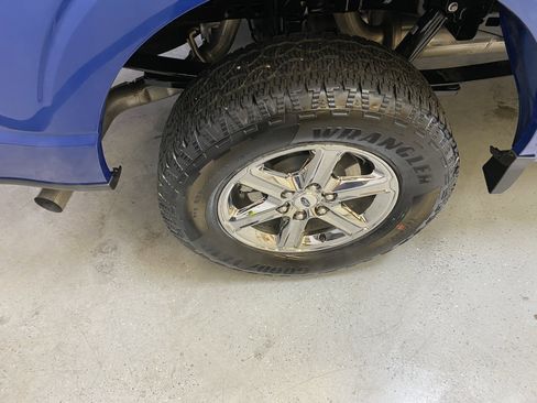 Used 2025 Ford F150 XLT image 13