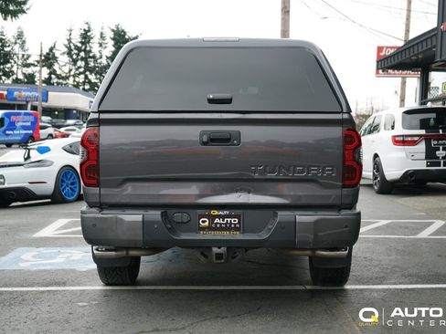 Used 2018 Toyota Tundra SR5 image 5
