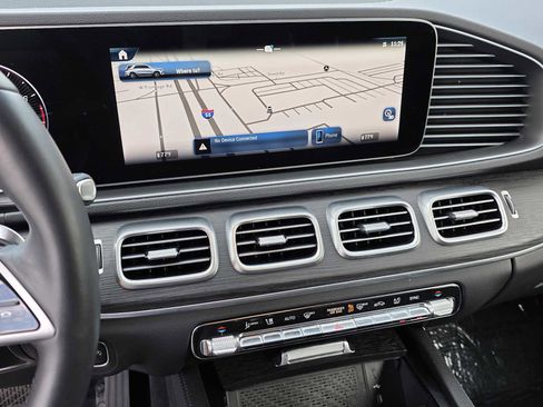 Used 2025 Mercedes-Benz GLE 350 4MATIC image 9