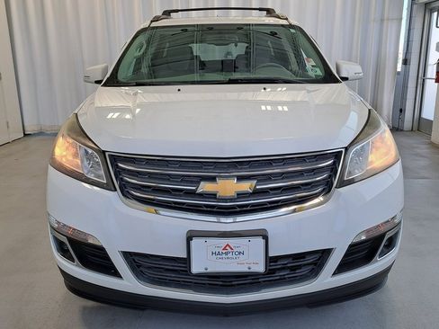 Used 2016 Chevrolet Traverse LT image 3
