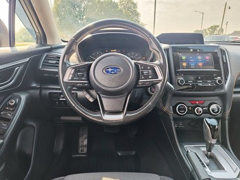 Used 2021 Subaru Crosstrek 2.0i Premium w/ Moonroof Package AWD/4WD image 16