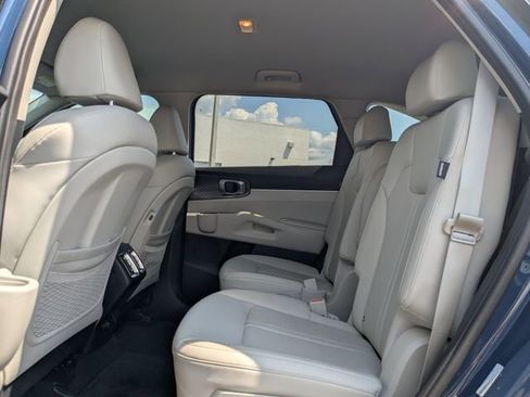 Certified 2025 Kia Sorento EX FWD image 18