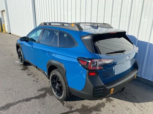 Used 2022 Subaru Outback Wilderness image 3