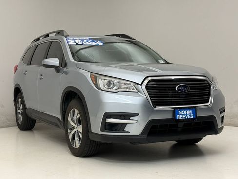 Used 2022 Subaru Ascent Premium w/ Convenience Package AWD/4WD image 4