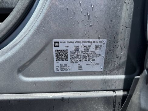 Used 2023 Chevrolet Equinox Premier AWD/4WD image 26