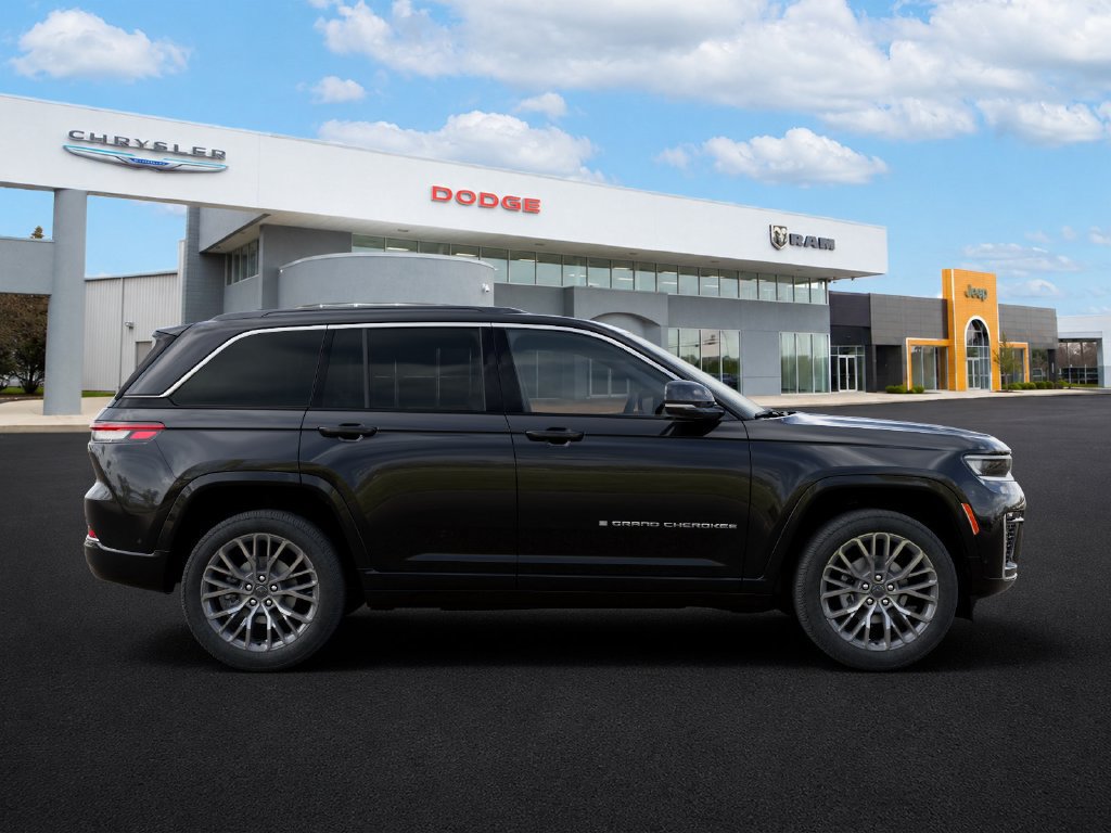 New 2027 Jeep Grand Cherokee Summit AWD/4WD image 21