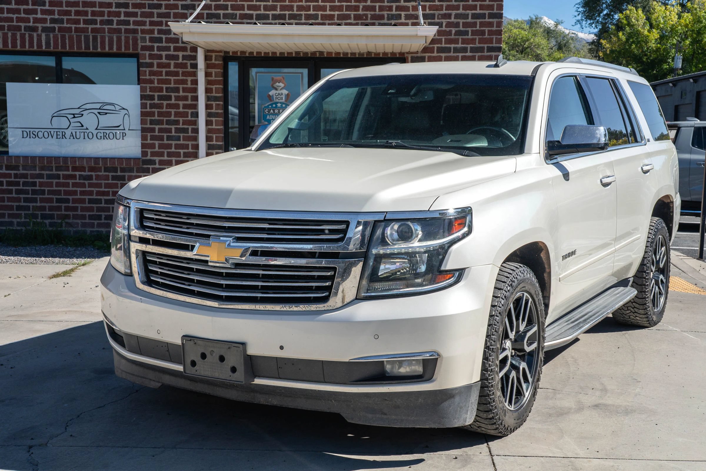 Used 2015 Chevrolet Tahoe LTZ AWD/4WD image 1