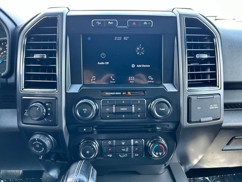 Used 2017 Ford F150 XLT w/ Equipment Group 302A Luxury AWD/4WD image 25