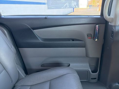 Used 2016 Honda Odyssey EX-L image 20