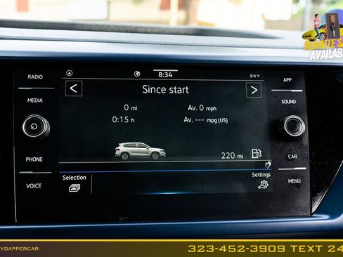 Used 2023 Volkswagen Taos SE w/ Panoramic Sunroof Package FWD image 33