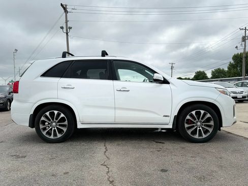 Used 2014 Kia Sorento SX w/ 3rd Row Package AWD/4WD image 3