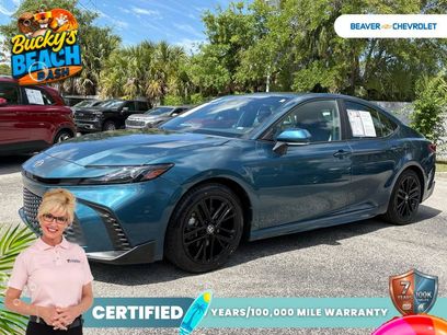 Used 2025 Toyota Camry SE