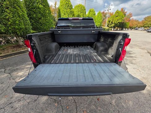 Used 2019 Chevrolet Silverado 1500 High Country w/ Z71 Off-Road Package image 42