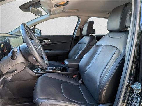 Used 2023 Kia Sportage EX FWD image 15
