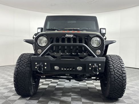 Used 2015 Jeep Wrangler Unlimited Sport w/ Max Tow Package AWD/4WD image 5