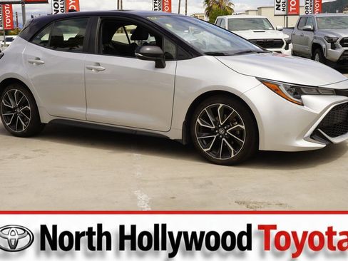 Used 2022 Toyota Corolla XSE FWD image 1