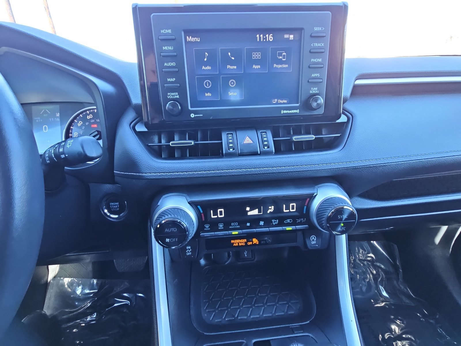 Used 2022 Toyota RAV4 XLE Premium FWD image 20