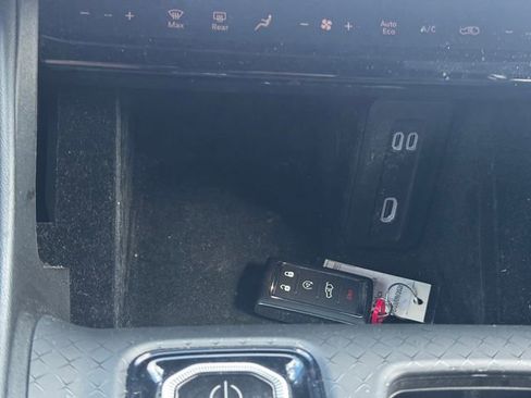 Used 2024 Jeep Wagoneer Launch Edition image 42