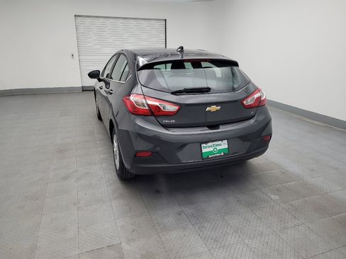 Used 2019 Chevrolet Cruze LT image 6