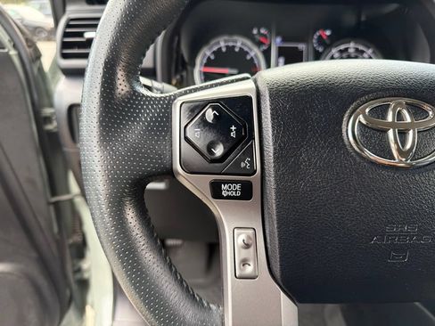 Used 2022 Toyota 4Runner TRD Sport w/ Technology Package AWD/4WD image 16