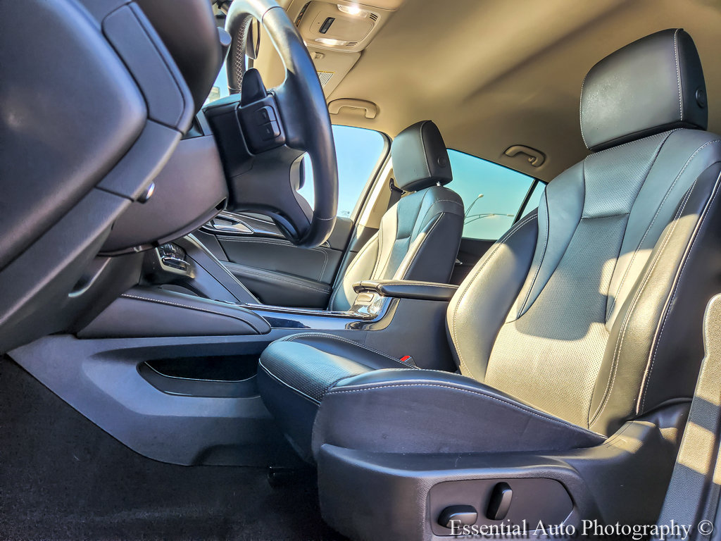 Certified 2023 Buick Envision Essence FWD image 7