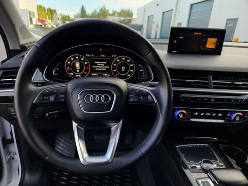 Used 2017 Audi Q7 3.0T Premium Plus image 8