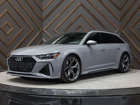 Used 2025 Audi RS 6 performance w/ Blue RS Design Package Plus image 56