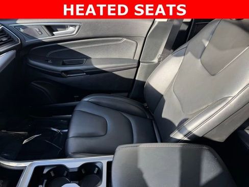 Used 2021 Ford Edge Titanium w/ Class II Trailer Tow Package AWD/4WD image 21