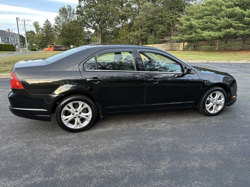 Used 2012 Ford Fusion SE image 12