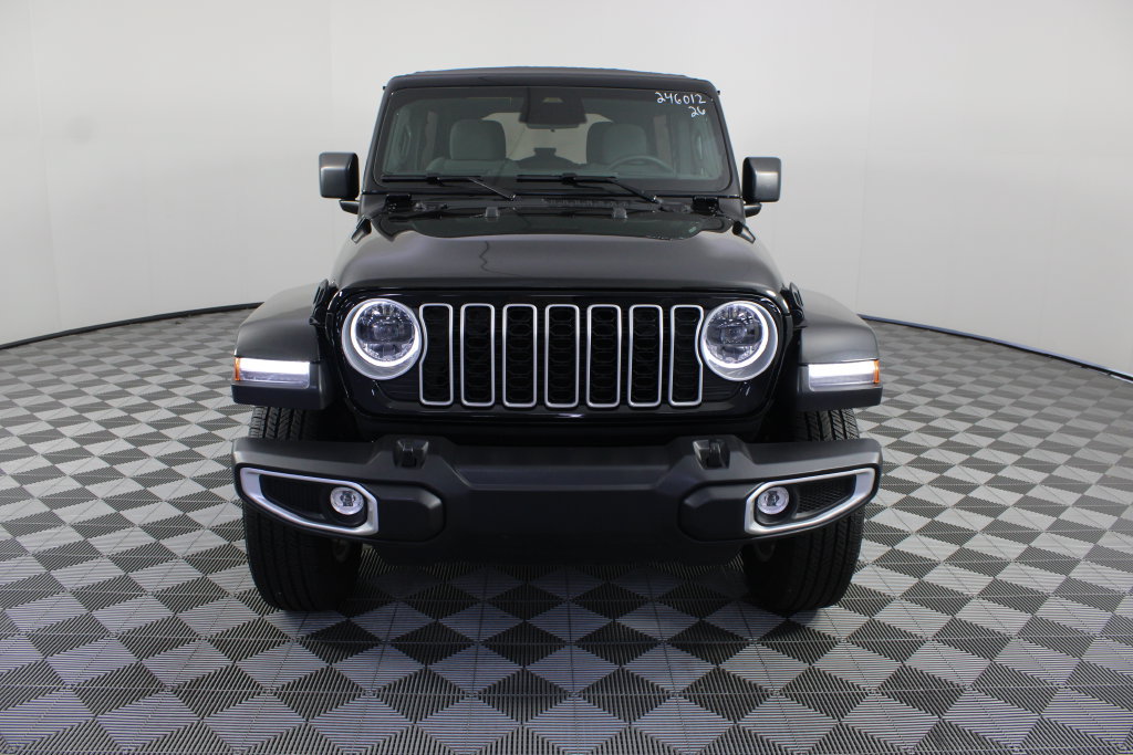 Used 2026 Jeep Wrangler Unlimited Sahara AWD/4WD image 9