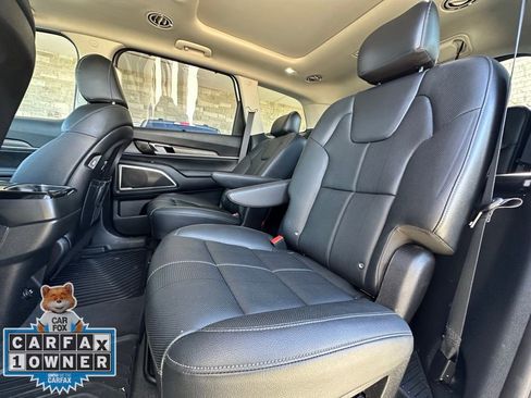 Used 2022 Kia Telluride SX image 24