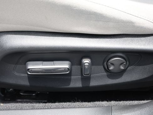 Used 2025 Honda Accord SE image 14