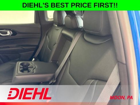 New 2026 Jeep Compass Limited w/ Sun, Sound & Navigation Group AWD/4WD image 17